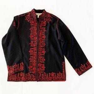 Norm Thompson Women's Embroidered Wool top, size small; black and red